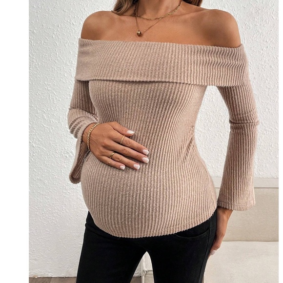 Maternity Ribbed Off Shoulder Flare Long Sleeve Top - Picture 5 of 10